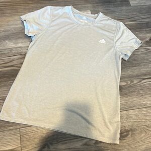 Adidas golf women’s medium gray T-shirt athletic material
